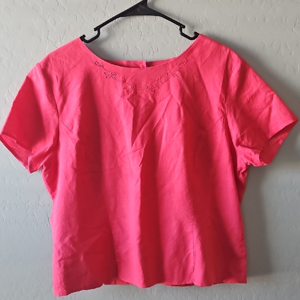 Worthington Vintage Pink Embroidered Women's Top